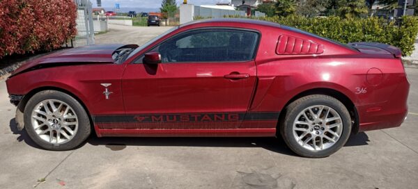Ford Mustang 2014 Ricambi Usati 5